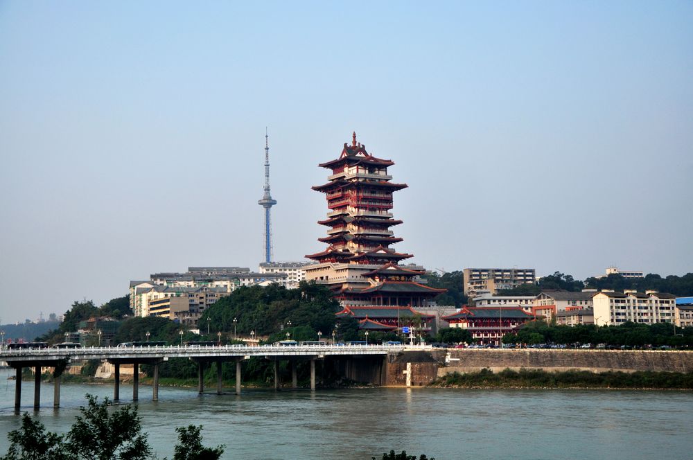 浏览:714  绵阳市是四川省历史文化名城,大九寨国际旅游